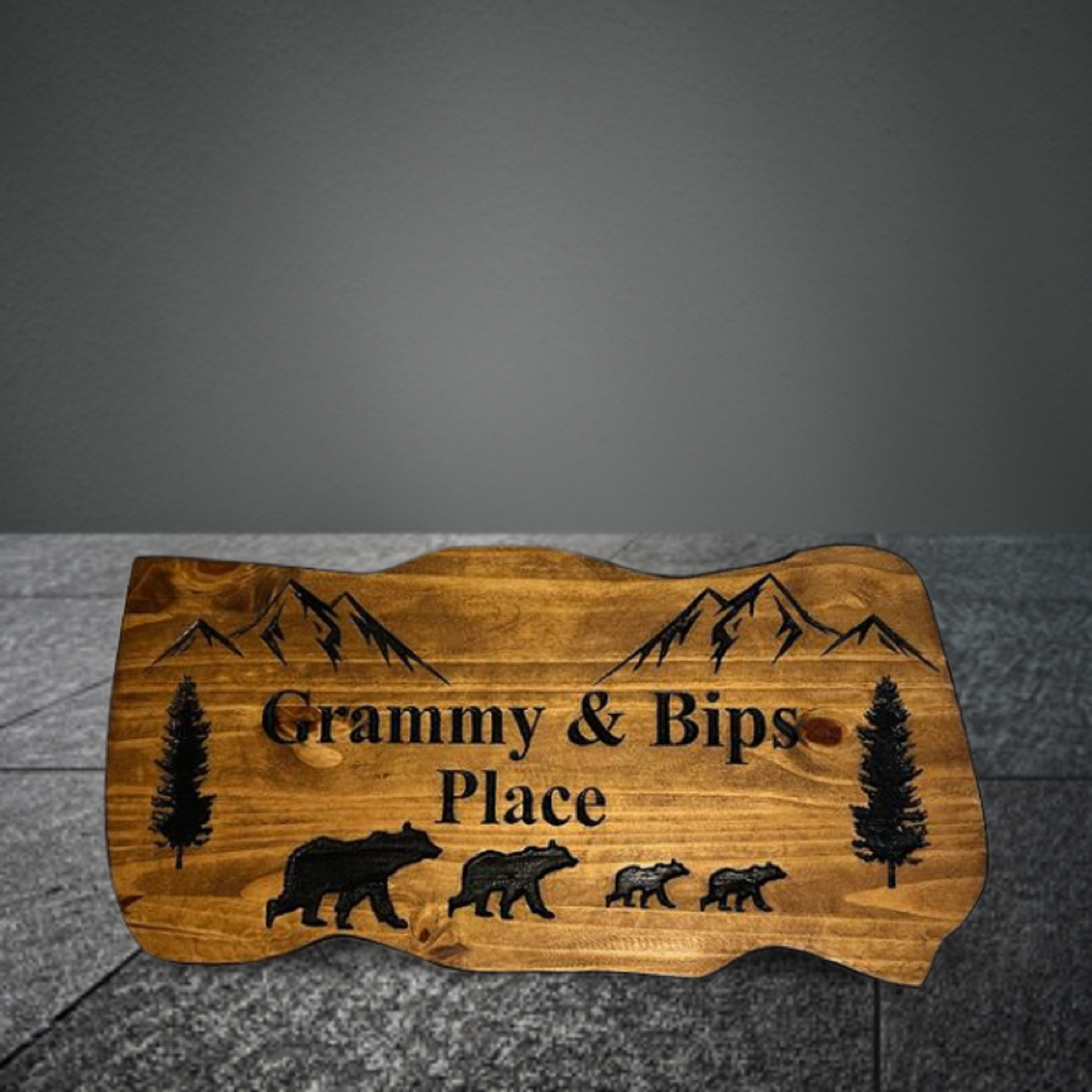 Mountain and Bear Cabin Sign